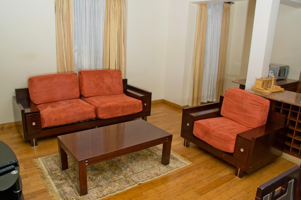 نيروبي Natural Oak Apartments المظهر الخارجي الصورة